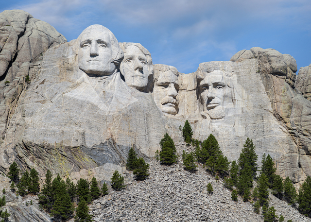 Yellowstone / Mount Rushmore / Grand Tetons scenery